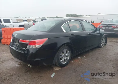 2011 Honda Accord 2.4 Se z USA, uszkodzony, nr VIN 1HGCP2F64BA063715